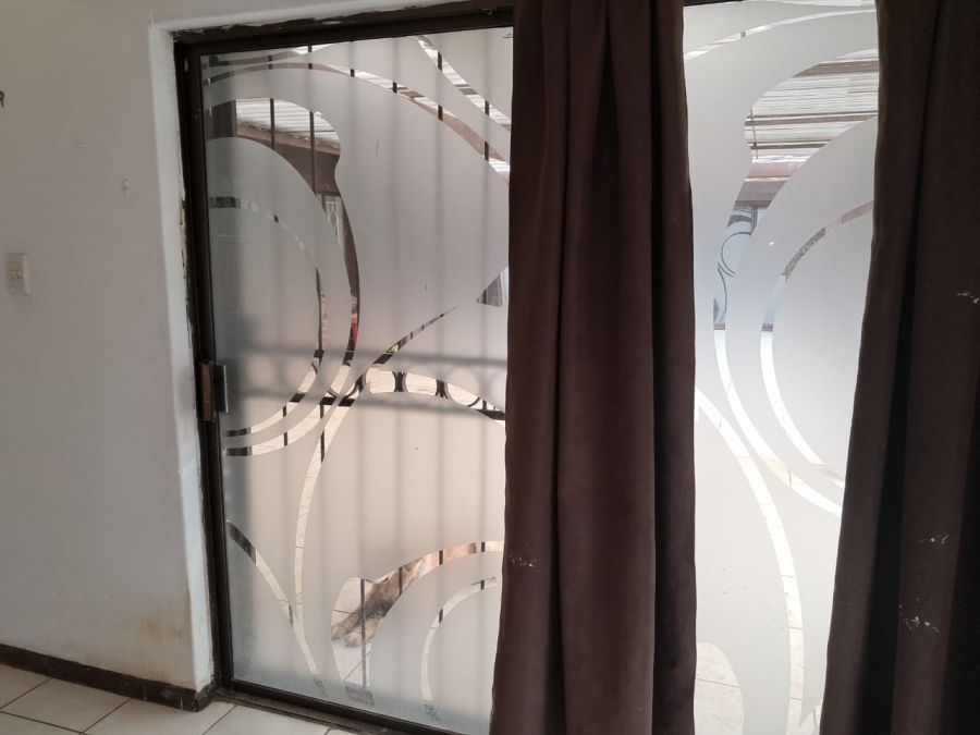 5 Bedroom Property for Sale in St Helena Free State